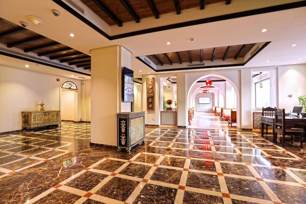Delmon International Hotel Manama Ngoại thất bức ảnh