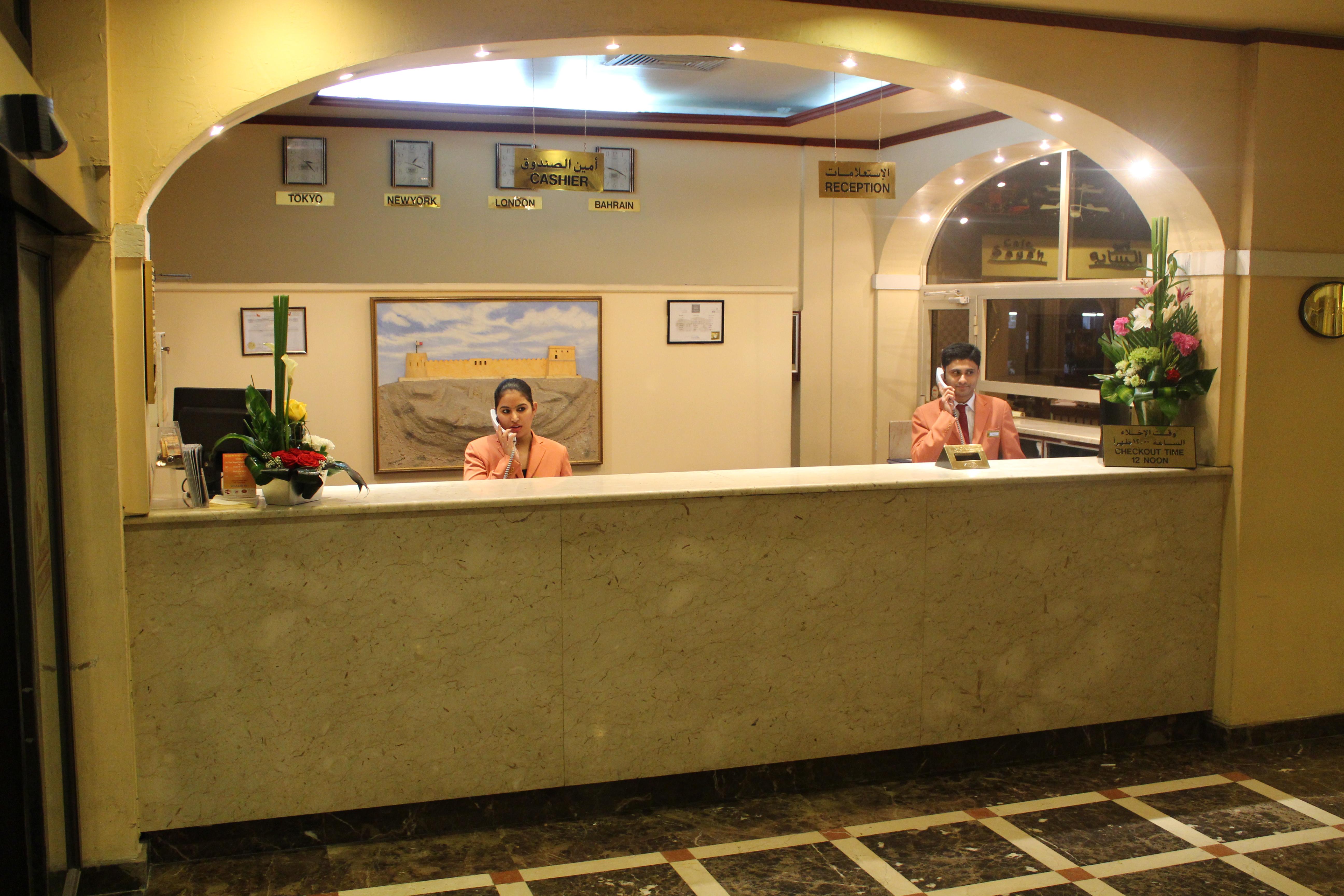 Delmon International Hotel Manama Ngoại thất bức ảnh