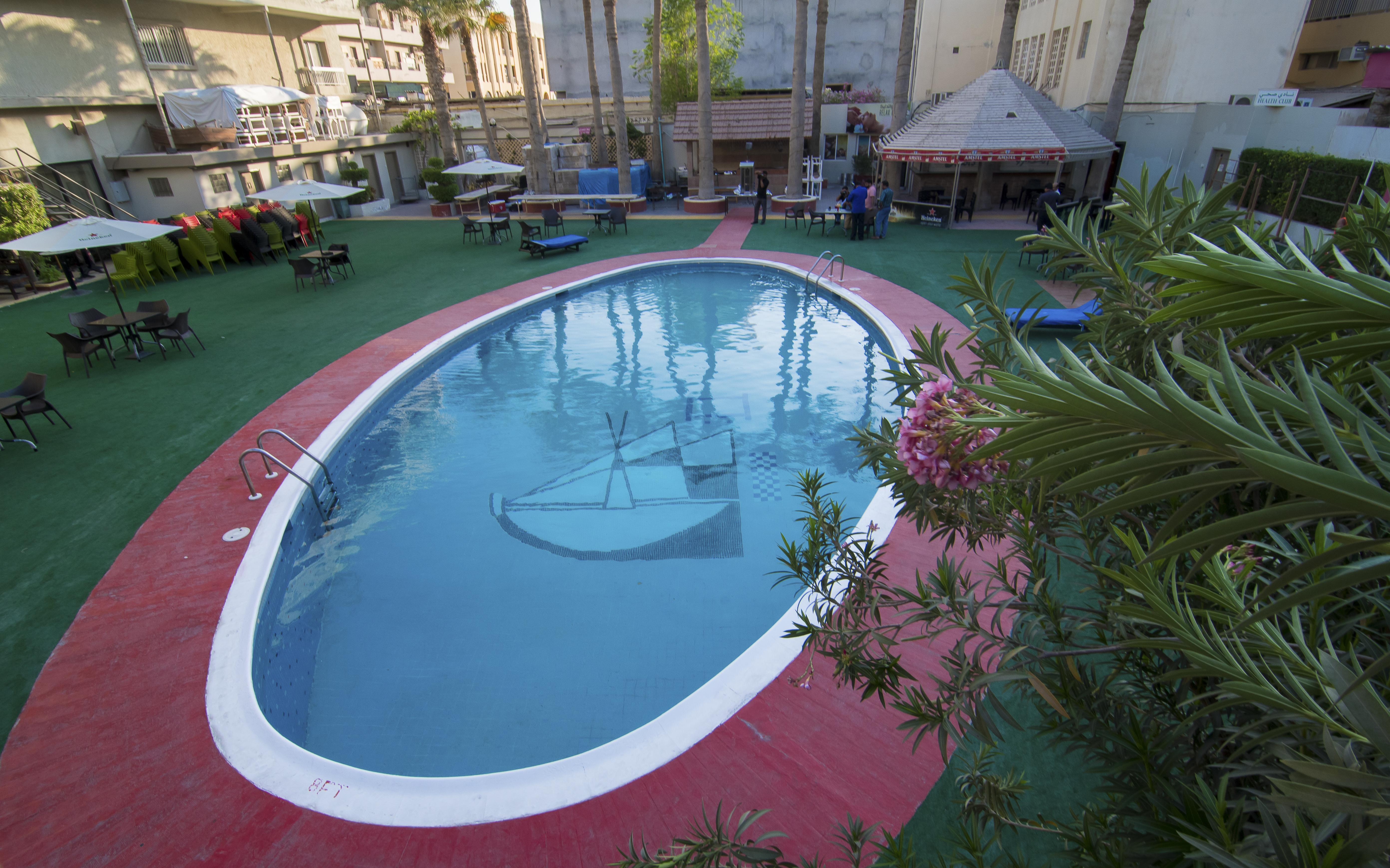 Delmon International Hotel Manama Ngoại thất bức ảnh