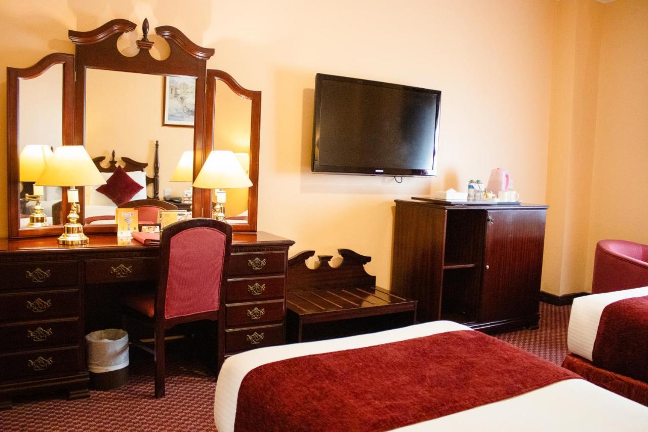 Delmon International Hotel Manama Ngoại thất bức ảnh