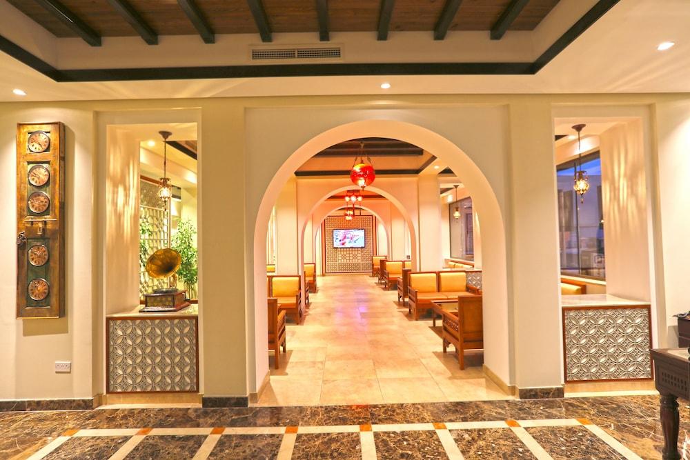 Delmon International Hotel Manama Ngoại thất bức ảnh