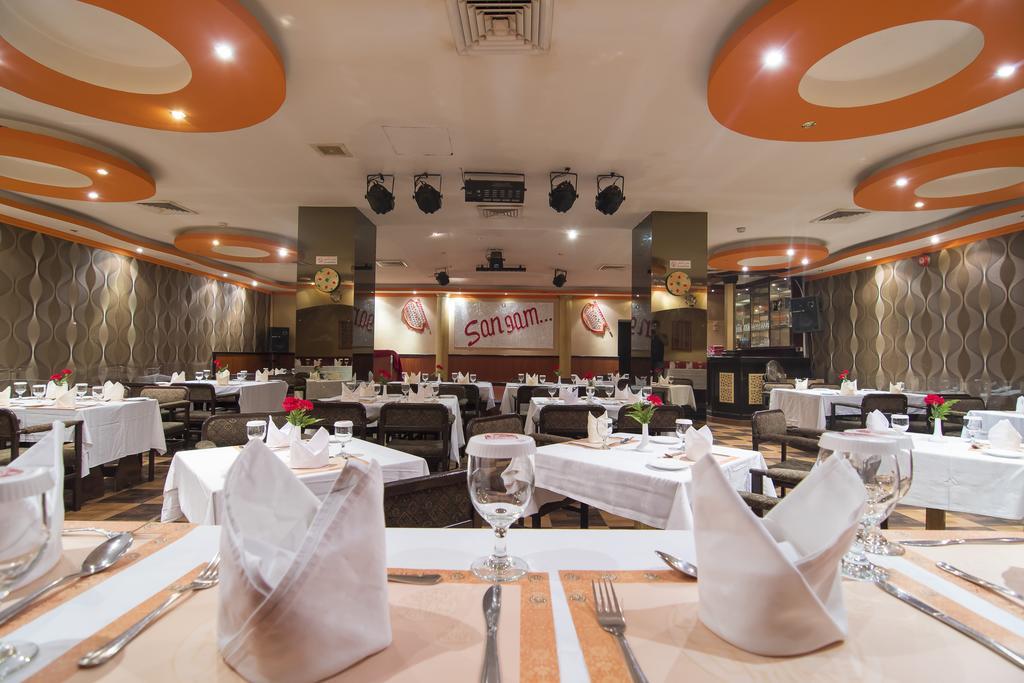 Delmon International Hotel Manama Ngoại thất bức ảnh