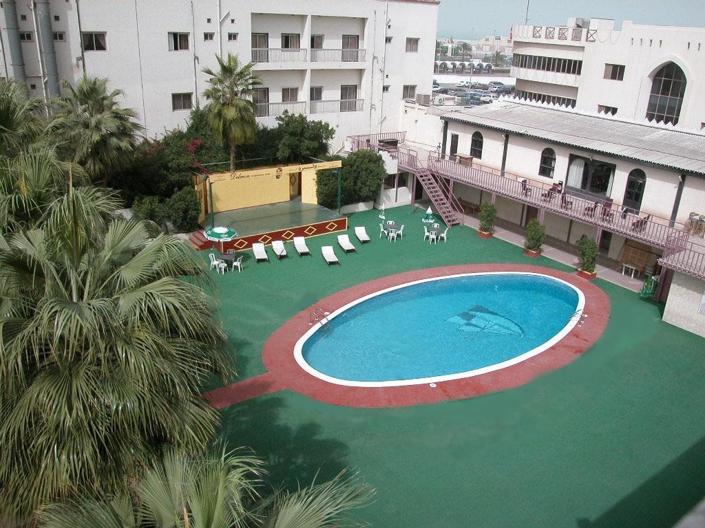 Delmon International Hotel Manama Ngoại thất bức ảnh