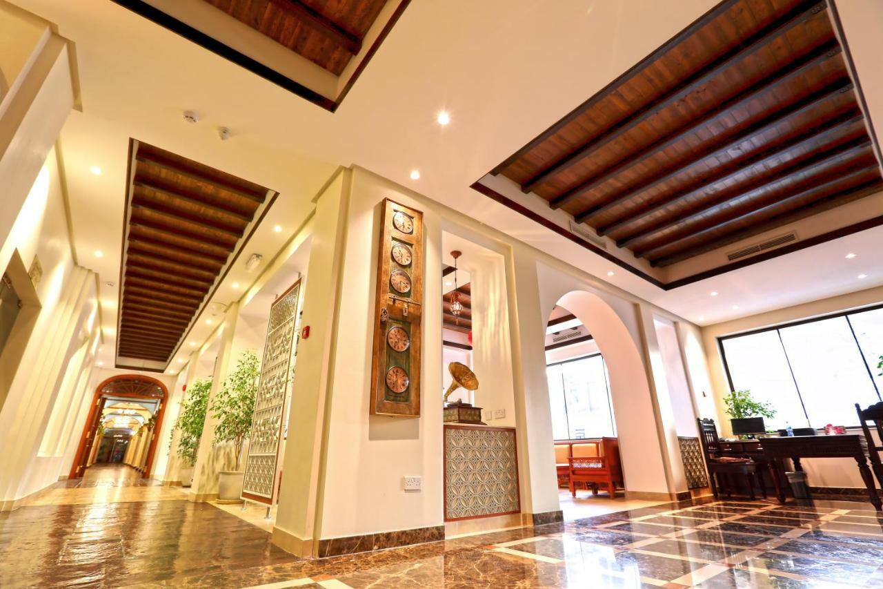 Delmon International Hotel Manama Ngoại thất bức ảnh
