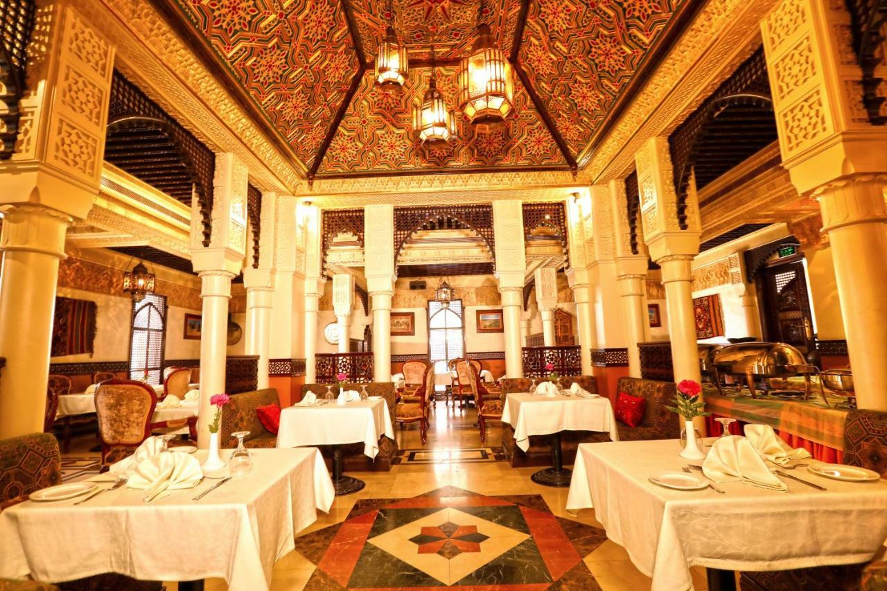 Delmon International Hotel Manama Ngoại thất bức ảnh